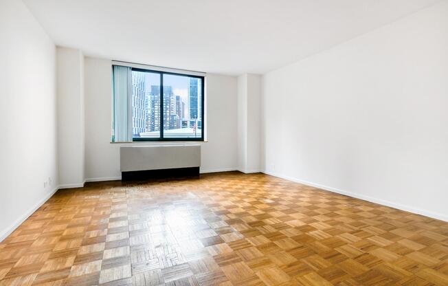 1 bed, 1 bath, 684 sqft, $5,600, Unit 6C