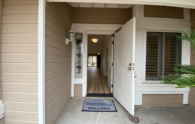 Lovely 3+BR Single-Story Carlsbad Home With AC & Skylights!!