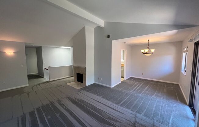 Great location, Ready for Move-In