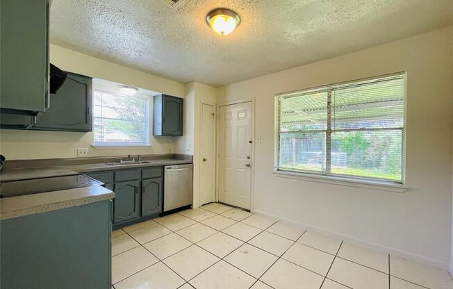 3139 WUTHERING HTS DR