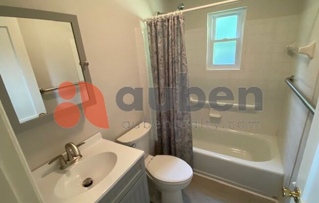 2 beds, 1 bath, $1,695