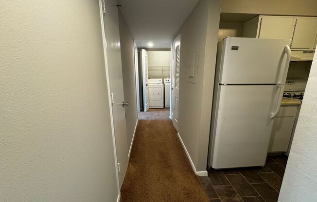 2 beds, 2 baths, 1,042 sqft, $1,200, Unit 6034E