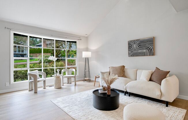 Spacious 4-Bedroom Home for Rent in Kirkland
