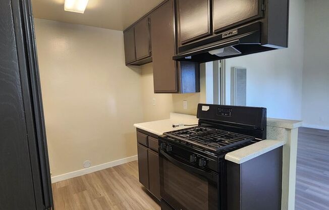 2 beds, 2 baths, 970 sqft, $2,595, Unit 136