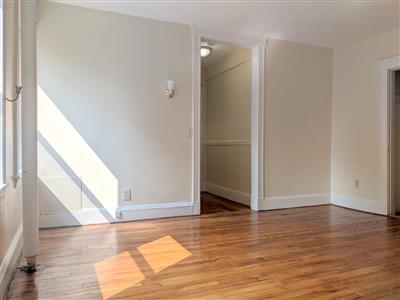 10 Agassiz St.
