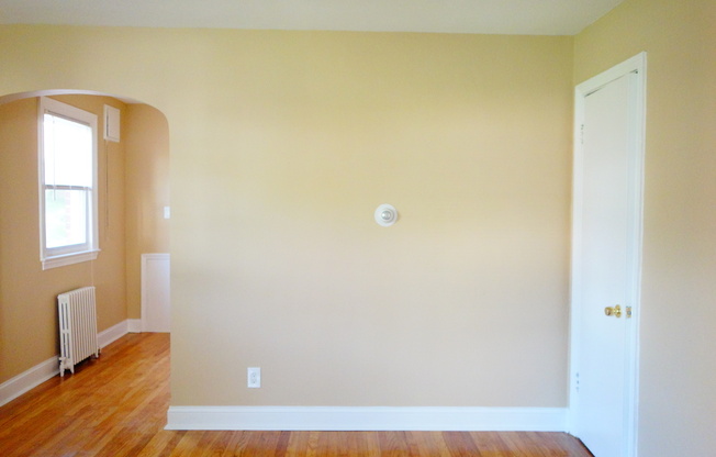 8105 Greenwood Avenue DGY LLC