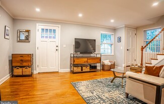 4746 1 ST N