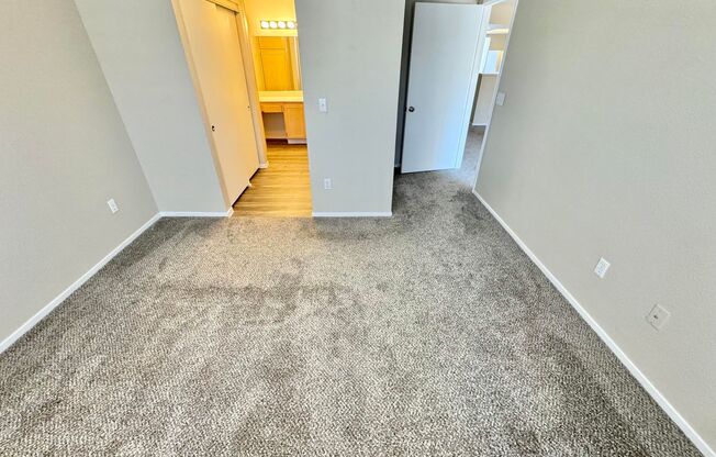 2 beds, 2 baths, $1,500, Unit # 2121
