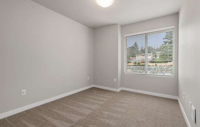 1806 Sf  | 4 Bedrooms 3.5 Baths  | $3,850