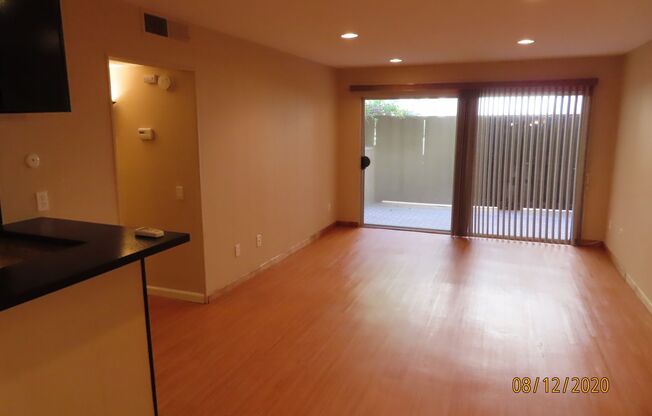 Updated Two Bedroom Condo in Fashion Valley / Mission Valley