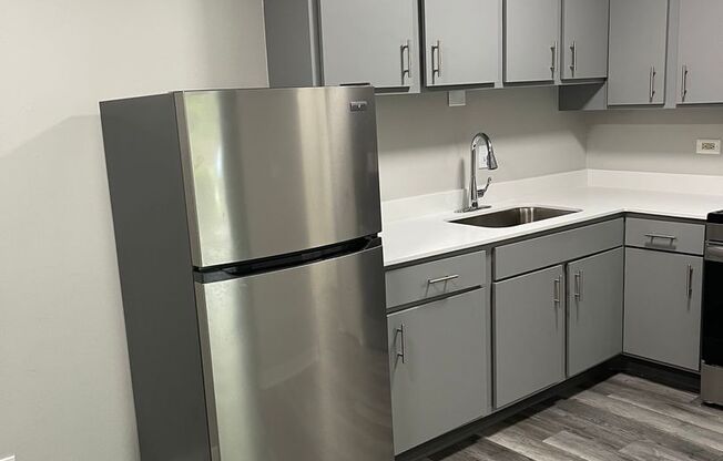 Lansing Crossing LLC