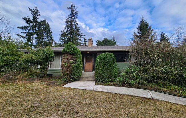 7204 78th Ave SE