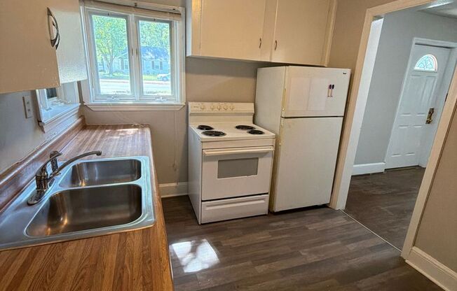 T.R. Lawing Realty Property