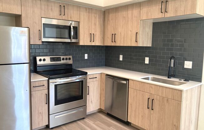 1 bed, 1 bath, 524 sqft, $1,449, Unit 105