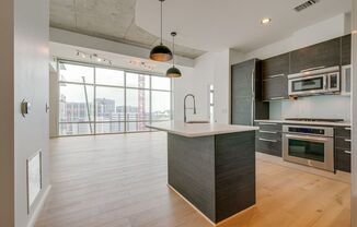 2 beds, 2.5 baths, $3,995, Unit Unit 809