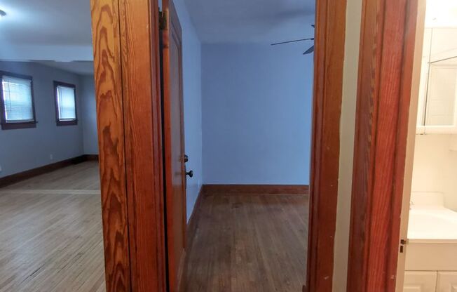 2 beds, 2 baths, $1,450