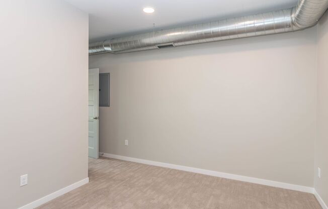 1 bed, 1 bath, 816 sqft, $1,250, Unit 409