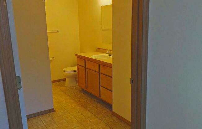 931-B SE Ely St