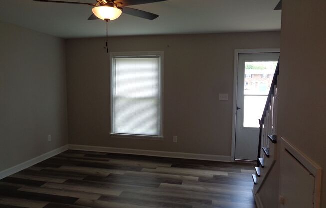 Remodeled Townhouse Apartment in the Heart of Kernersville