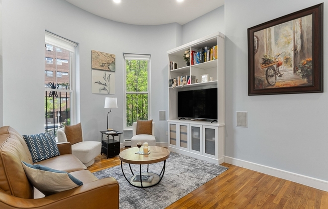 758 TREMONT