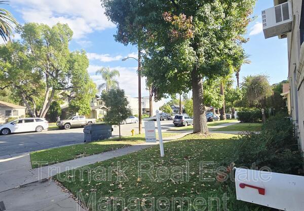 103 S. Roosevelt Ave