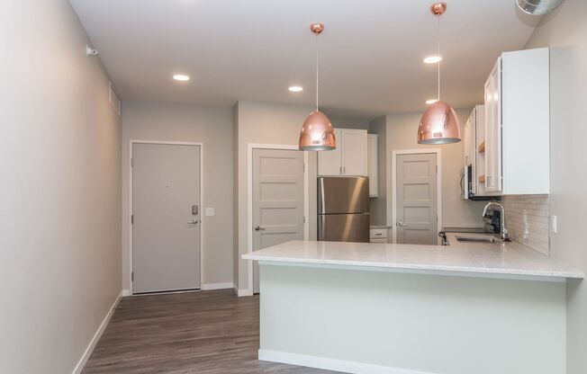 1 bed, 1 bath, 816 sqft, $1,250, Unit 409