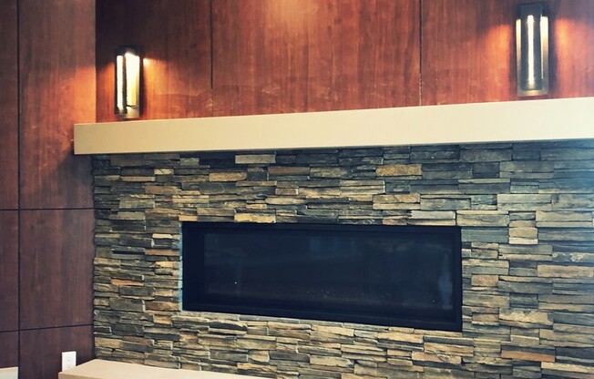 1 bed, 1 bath, 747 sqft, $1,800, Unit 310