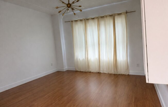 2026 WESTCHESTER AVE