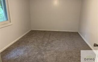 2 beds, 1 bath, 700 sqft, $900, Unit 0.5