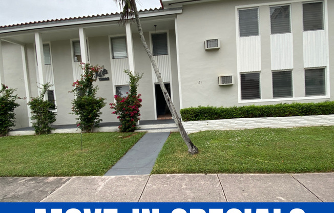 101 Antiquera | Coral Gables (Coral Gables Business District)