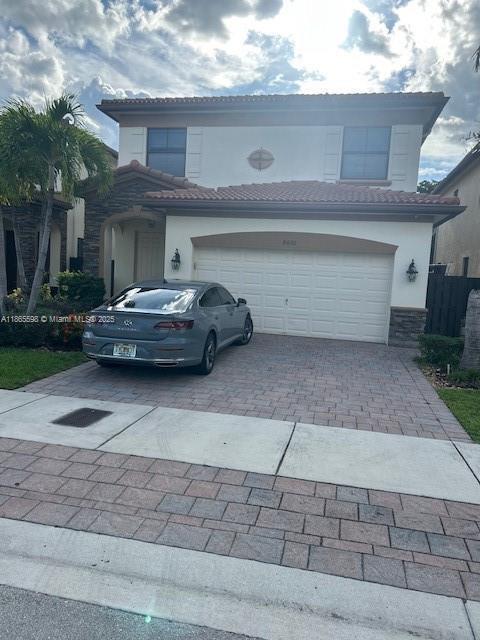 8660 NW 101 PL