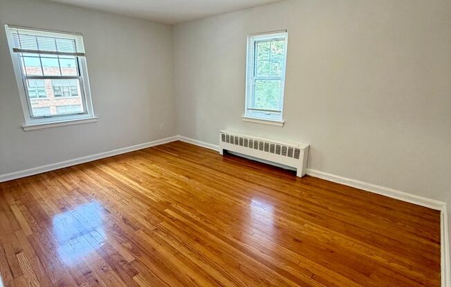 1 bed, 1 bath, 800 sqft, $1,525, Unit 419 32-H