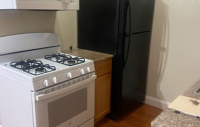 Isabel Apartments, LLC