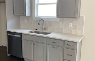 3 beds, 2.5 baths, $2,900
