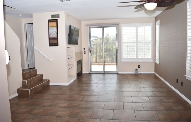 3 bd 2.5 ba, Condo With Community Pool (Chula Vista, 91910)