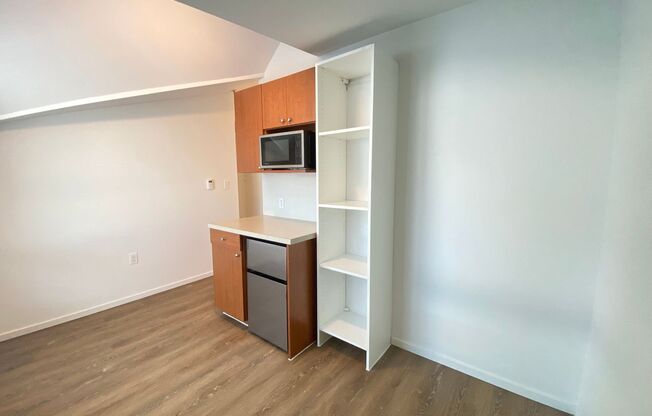 Studio, 1 bath, 176 sqft, $1,150, Unit 3508