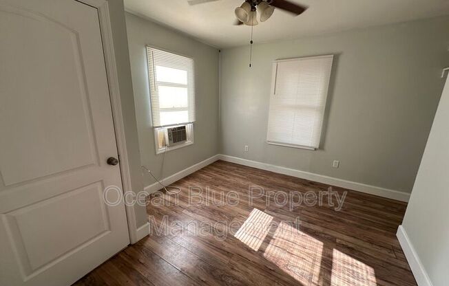 3901 1/2 6 ST S