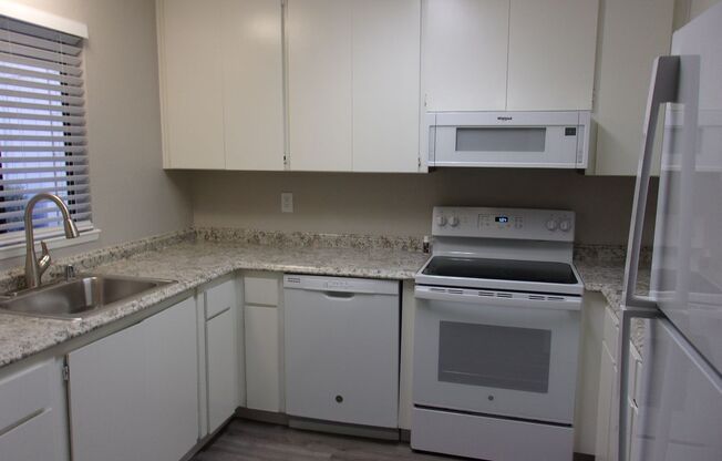 1 bed, 1 bath, 788 sqft, $1,750, Unit 47