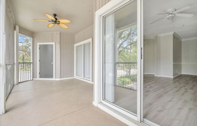 2 beds, 2 baths, $1,600, Unit # 1921