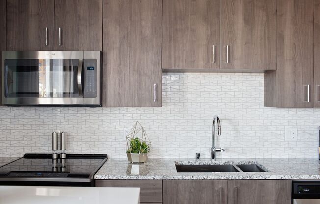 1 bed, 1 bath, 727 sqft, $1,650, Unit 201-MFTE