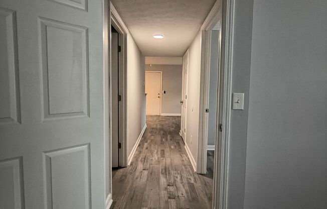 2 beds, 1.5 baths, 940 sqft, $1,385, Unit 9320-01