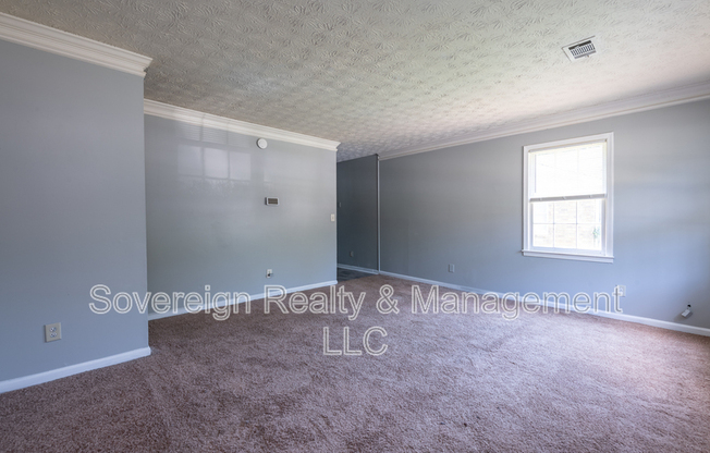 469 SOUTHERN WAY