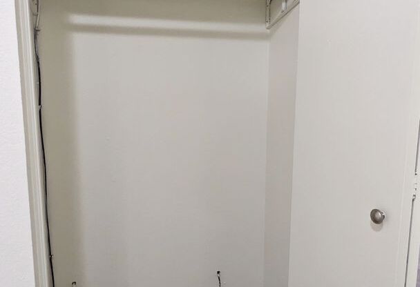 1 bed, 1 bath, 700 sqft, $1,295, Unit #21