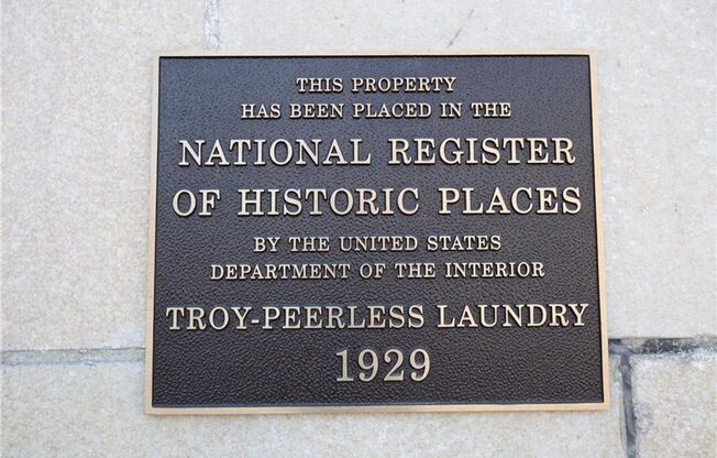 1 bed, 1 bath, $2,200, Unit #16
