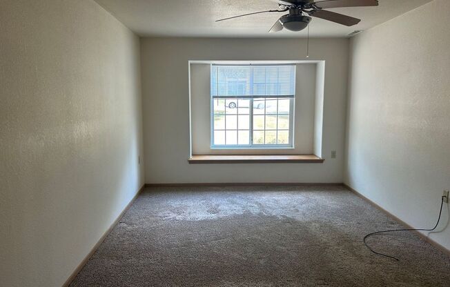 2 beds, 2 baths, 1,198 sqft, $1,925, Unit 3313