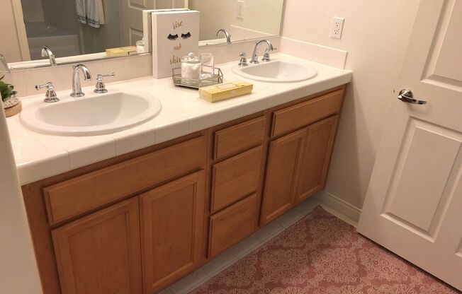 2 beds, 2.5 baths, 1,259 sqft, $3,200, Unit 8700-103