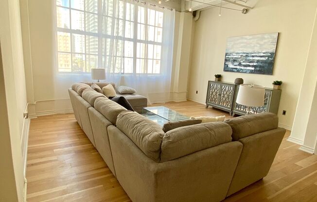 1 bed, 1 bath, 955 sqft, $2,300, Unit 202