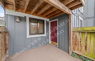 Spacious 2 Bed 2 Bath Ground Floor Unit-Available NOW!!