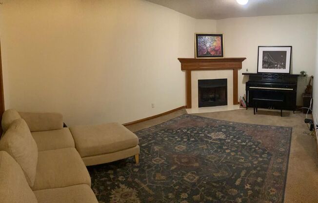 521 Radcliff