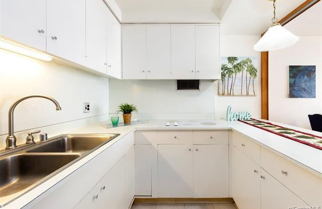 1350 Ala Moana Blvd, Unit 2403